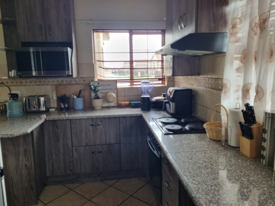 3 Bedroom Property for Sale in Bayswater Free State